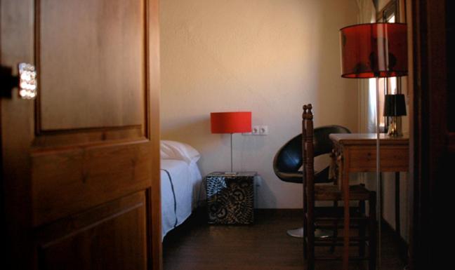 L'Argolla Hotel-Pizzeria Santa Coloma De Farners Room photo