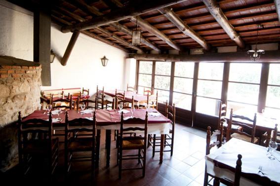 L'Argolla Hotel-Pizzeria Santa Coloma De Farners Exterior photo