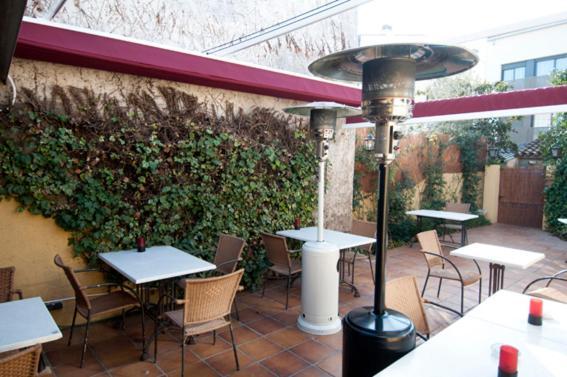 L'Argolla Hotel-Pizzeria Santa Coloma De Farners Exterior photo